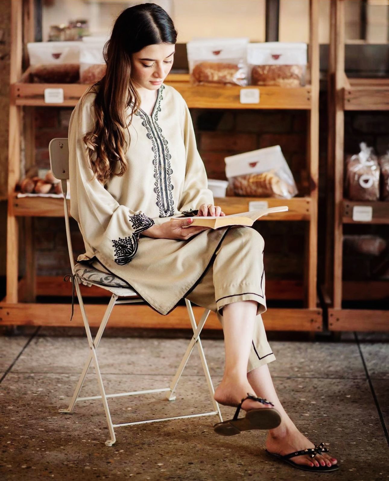 Embroidered Two-piece set with Crepe linen Shirt and Pants